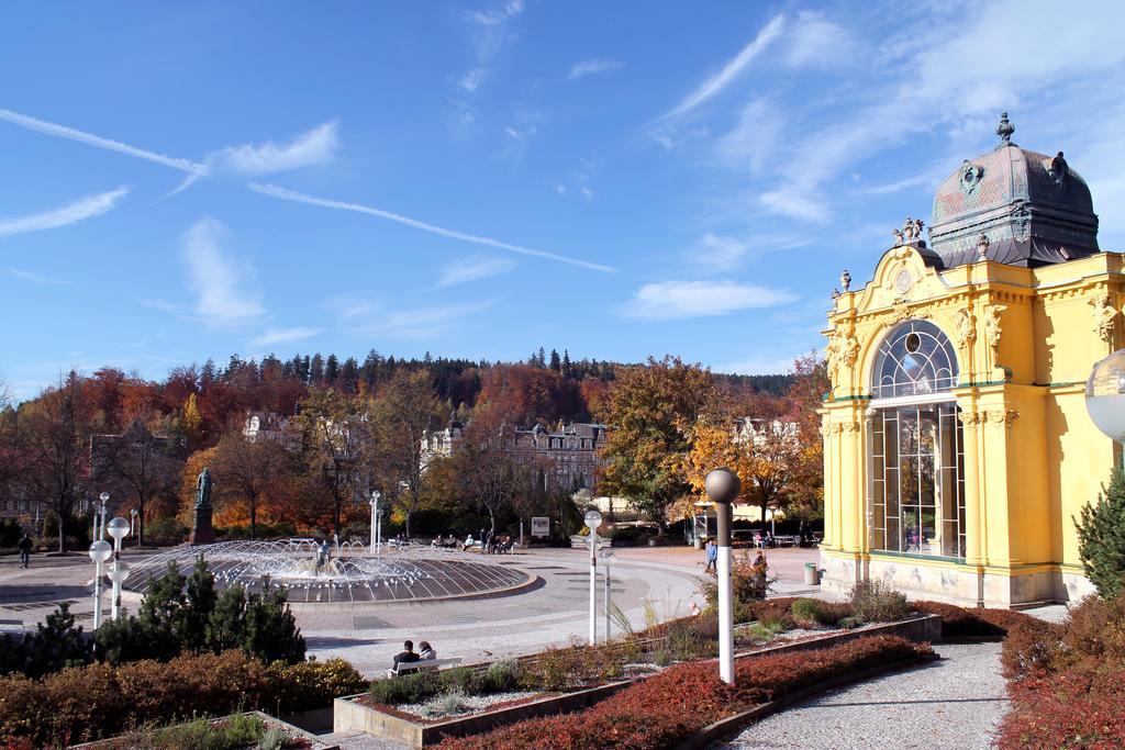 Pension A Restaurace Filip II Mariánské Lázně المظهر الخارجي الصورة