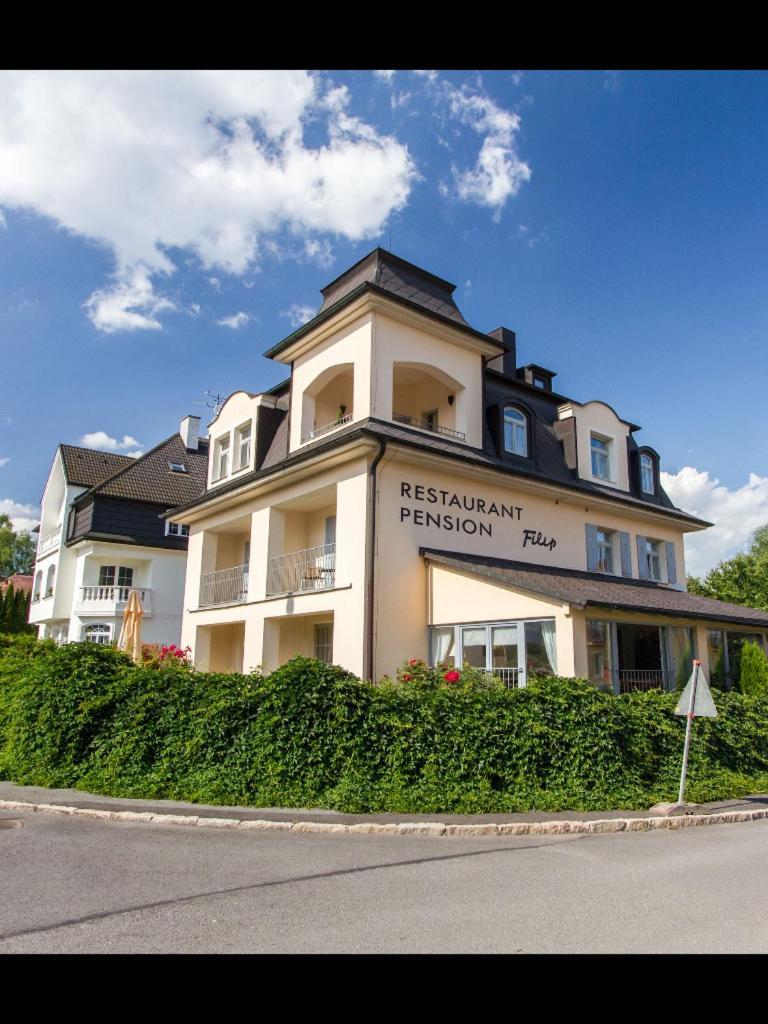 Pension A Restaurace Filip II Mariánské Lázně المظهر الخارجي الصورة